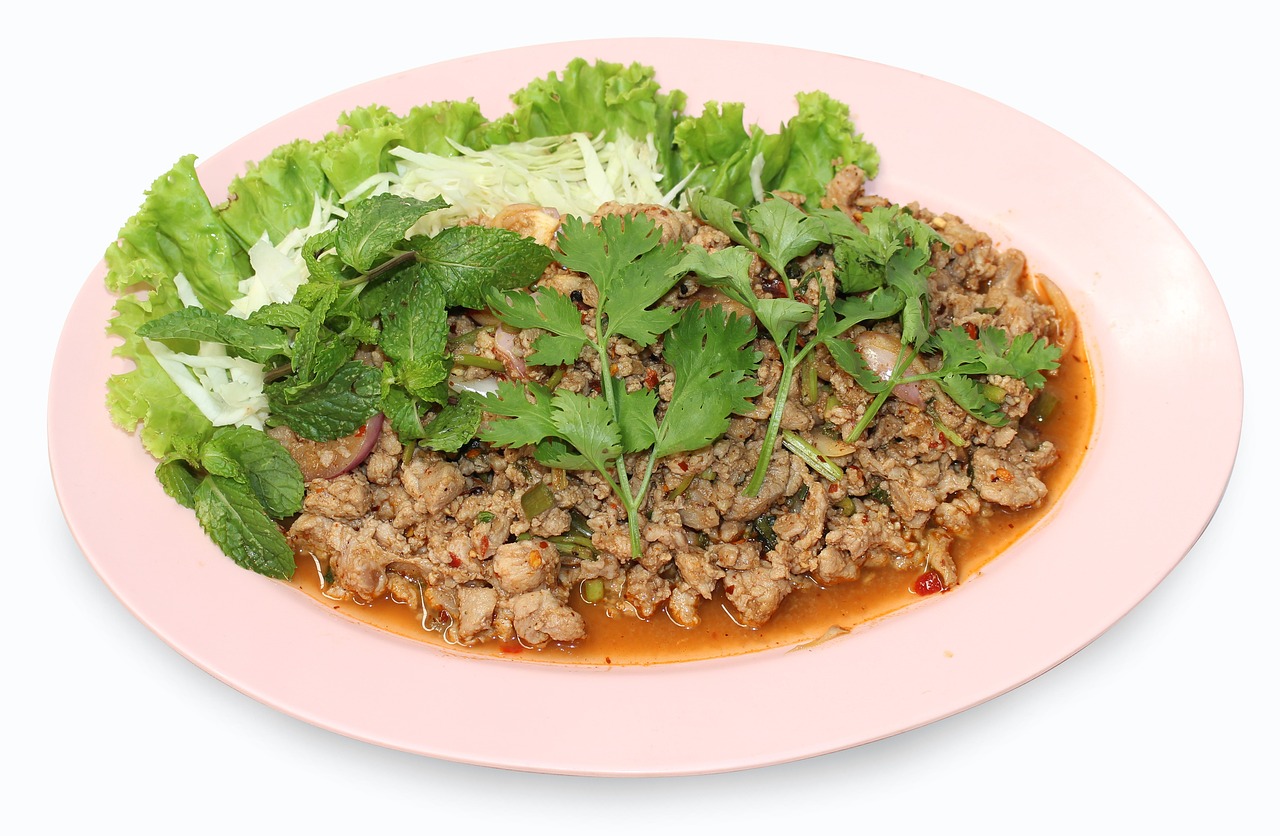 Northern Style Minced Pork Spicy Salad